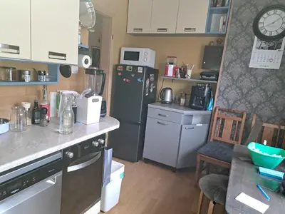 Kuchnia lub aneks kuchenny w obiekcie Pokój w domu z oranżerią i śniadaniem