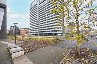 Budynek, w którym mieści się apartament
