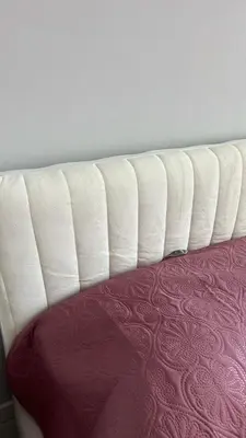 Łóżko lub łóżka w pokoju w obiekcie Luna Deluxe Magellana