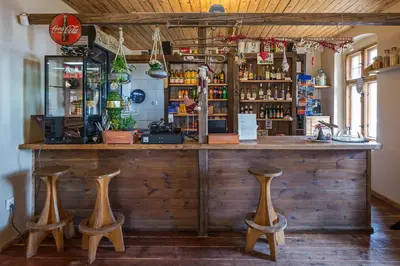 Hol lub bar w obiekcie Villa Hubertus