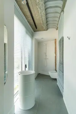 Łazienka w obiekcie E64 Wieża Wrocław