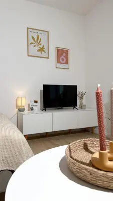 Telewizja i/lub zestaw kina domowego w obiekcie Na Sudeckim Szlaku by LibertaRent