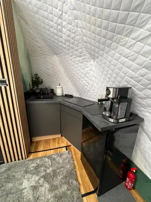 Kuchnia lub aneks kuchenny w obiekcie Całoroczny Apartament Jacuzzi Zieleniec Goat Glamp