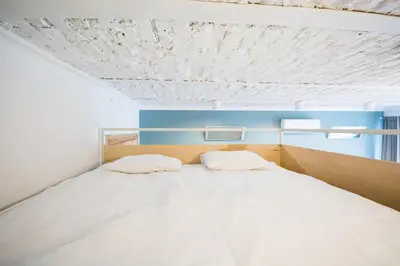 Łóżko lub łóżka w pokoju w obiekcie Comfort & Modern Studio by Market Square with AC AS Home S5