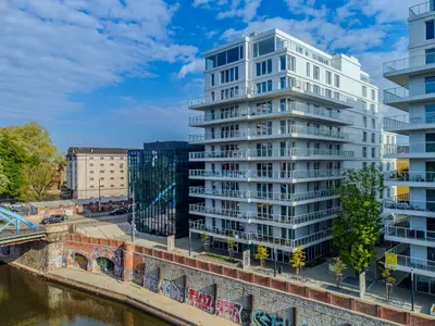Budynek, w którym mieści się apartament