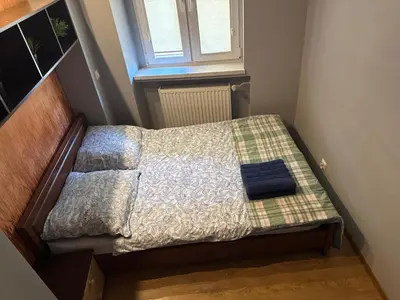 Łóżko lub łóżka w pokoju w obiekcie Tripoli 5