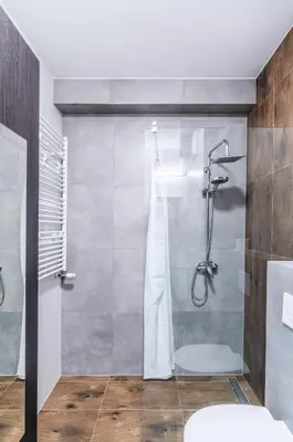 Łazienka w obiekcie Apartament z tarasem i miejscem postojowym