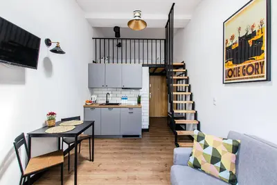 Kuchnia lub aneks kuchenny w obiekcie 9B Loft City Apartment