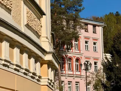 Budynek, w którym mieści się apartament