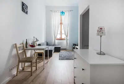 Część wypoczynkowa w obiekcie Apartament Turkusowy w centrum