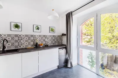 Kuchnia lub aneks kuchenny w obiekcie Beutiful Pearl Apartment in tenement house in Center