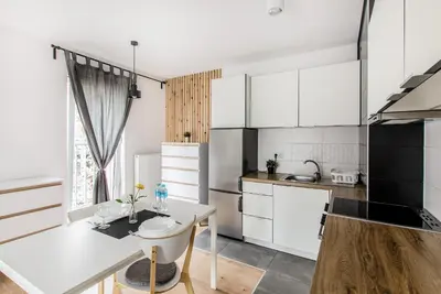 Kuchnia lub aneks kuchenny w obiekcie White Apartment With Terrace