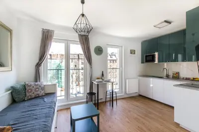 Kuchnia lub aneks kuchenny w obiekcie Teal Apartment- wifi parking 15 min od Rynku