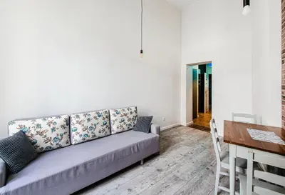Część wypoczynkowa w obiekcie Klimatyczny Indigo Apartment w pięknej kamienicy
