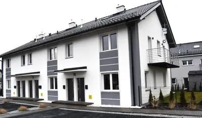Budynek, w którym mieści się apartament