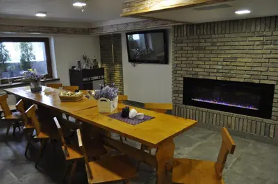 Telewizja i/lub zestaw kina domowego w obiekcie Ośrodek Wypoczynkowy Bankowy