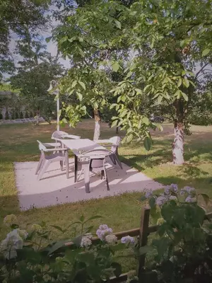 Ogród w obiekcie Pokoje Gościnne Gazda