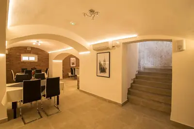 Telewizja i/lub zestaw kina domowego w obiekcie Zajazd Biskupi