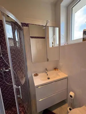 Łazienka w obiekcie Tabago Studio 23 Nysa Mickiewicza