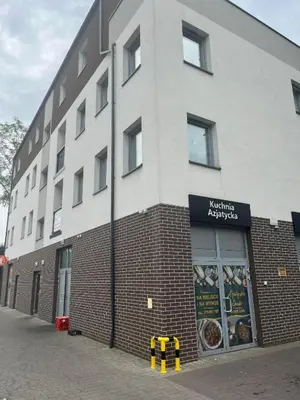 Budynek, w którym mieści się apartament