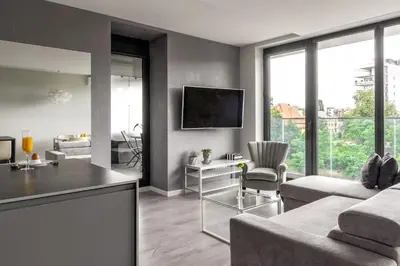 Telewizja i/lub zestaw kina domowego w obiekcie apartamenty-wroc Kurkowa 14