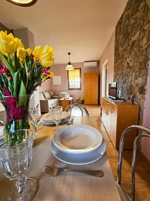 Kuchnia lub aneks kuchenny w obiekcie Domki U Tarnawy