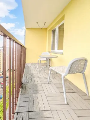 Balkon lub taras w obiekcie Park Skowroni Homely Apartment by BookingHost