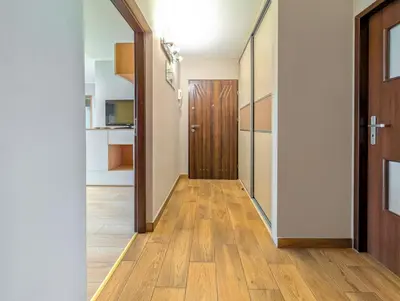 Plan piętra w obiekcie Park Skowroni Homely Apartment by BookingHost