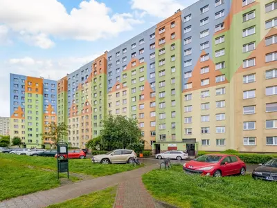 Budynek, w którym mieści się apartament