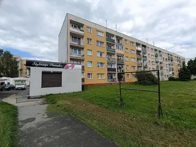 Budynek, w którym mieści się apartament