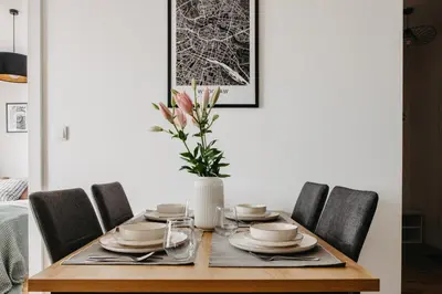 Plan piętra w obiekcie Białowieska 67 - Apartament z sypialnią, balkon w Porcie Popowice - Wrocław - Fair Rentals