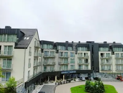 Budynek, w którym mieści się apartament