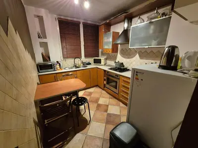 Kuchnia lub aneks kuchenny w obiekcie Cosy Spacious Room - Wrocław