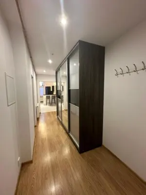 Kuchnia lub aneks kuchenny w obiekcie Apartament blisko Krzywej Wieży Dostęp za pomocą kodu