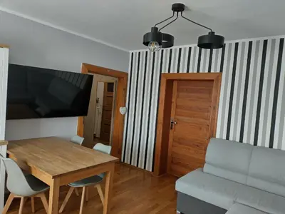 Telewizja i/lub zestaw kina domowego w obiekcie Szybkie nocowanie