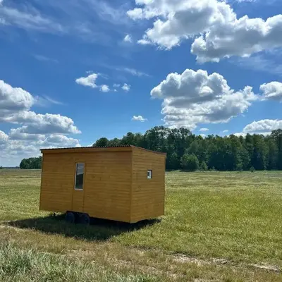 Domek na łące
