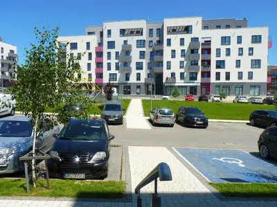 Budynek, w którym mieści się apartament