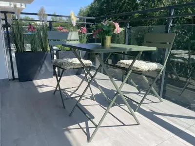 Balkon lub taras w obiekcie Apartament Zielona Dzielnica