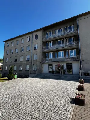 Budynek, w którym mieści się hostel