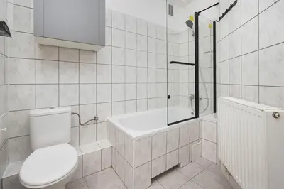 Łazienka w obiekcie Functional Studio close to the Old Town by Noclegi Renters