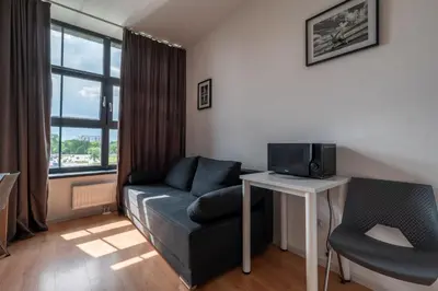 Telewizja i/lub zestaw kina domowego w obiekcie RentPlanet - Studio Bierutowska