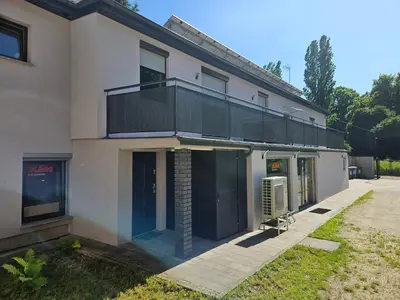 Budynek, w którym mieści się apartament