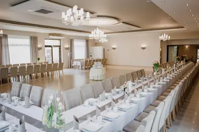 Restauracja lub miejsce do jedzenia w obiekcie Grodzka B&B