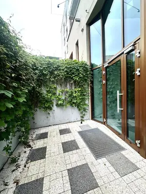 Budynek, w którym mieści się apartament