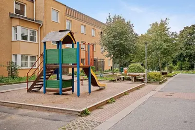 Plac zabaw dla dzieci w obiekcie Piekny apartament u Moniki