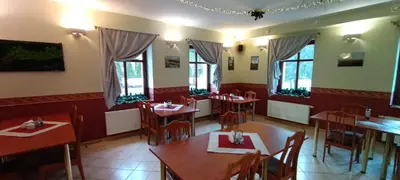 Restauracja lub miejsce do jedzenia w obiekcie Willa Akme