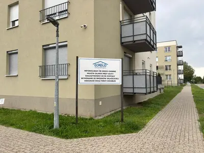 Budynek, w którym mieści się apartament