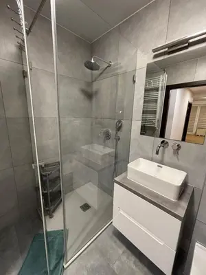 Łazienka w obiekcie Oława Magazynowa