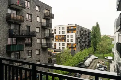 Budynek, w którym mieści się apartament