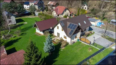 Budynek, w którym mieści się apartament